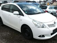 Gebraucht Toyota Verso Edition 147 PS (108 kW) 2011 Weiß Van / Kleinbus