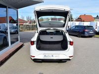 Gebraucht Seat Leon Style 150 PS (110 kW) 2022 Candy white Kombi