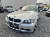 Gebraucht BMW 318 129 PS (94 kW) 2006 Silber Limousine