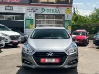 Gebraucht Hyundai i40 Trend 141 PS (103 kW) 2016 Grau Kombi