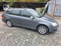 Gebraucht VW Golf VI 122 PS (89 kW) 2009 Grau Kleinwagen