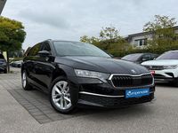 Neu Skoda Octavia Easy 150 PS (110 kW) 2025 Graphitegrau metallic/grau Kombi