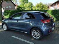 Gebraucht Kia Rio DREAM-TEAM Edition 101 PS (74 kW) 2017 Blau Kleinwagen
