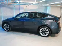 Gebraucht Tesla Model Y 378 kW (514 PS) 2026 Grau SUV
