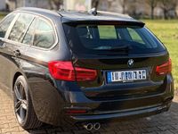 Gebraucht BMW 320 Advantage 184 PS (135 kW) 2019 Schwarz Kombi