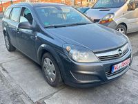 Gebraucht Opel Astra Edition 110 PS (80 kW) 2010 Grau Limousine