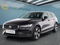 Gebraucht Volvo V60 197 PS (144 kW) 2023 Schwarz Kombi
