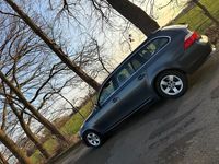 Gebraucht BMW 520 170 PS (125 kW) 2009 Grau Limousine