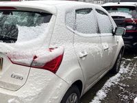 Gebraucht Hyundai ix20 Edition 90 PS (66 kW) 2014 Weiß Kleinwagen