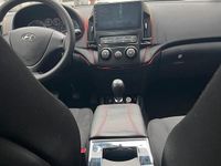 Gebraucht Hyundai i30 Classic 99 PS (72 kW) 2012 Grau Kleinwagen