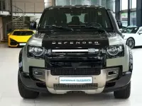 Gebraucht Land Rover Defender 301 PS (221 kW) 2021 Pangea green SUV