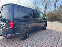 Gebraucht VW Multivan 150 PS (110 kW) 2022 Blau Van