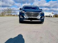 Gebraucht Hyundai Tucson Classic 116 PS (85 kW) 2015 Grau SUV