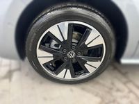 Neu VW Multivan Edition 150 PS (110 kW) 2026 Silber Van