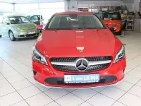 Gebraucht Mercedes CLA200 Shooting Brake 136 PS (100 kW) 2017 Jupiterrot  unilack Kombi