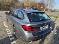 Gebraucht BMW 520 190 PS (139 kW) 2020 Grau Kombi