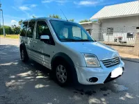 Gebraucht Ford Tourneo 110 PS (80 kW) 2012 Weiß Van / Kleinbus