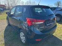 Gebraucht Hyundai ix20 90 PS (66 kW) 2011 Schwarz Kleinwagen