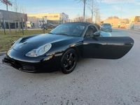 Second-hand Porsche Boxster 220 CP (161 kW) 2000 Negru Cabrio