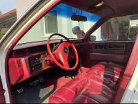 Second-hand Cadillac Deville 132 CP (97 kW) 1986 Alb Berlinǎ