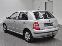Gebraucht Skoda Fabia Classic 54 PS (39 kW) 2005 Silber Limousine