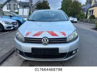 Gebraucht VW Golf VI Comfortline 105 PS (77 kW) 2011 Silber Kleinwagen