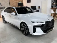 Gebraucht BMW 740 Executive 286 PS (210 kW) 2023 Weiß Limousine