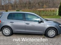 Gebraucht VW Golf VII Match 105 PS (77 kW) 2012 Grau Limousine