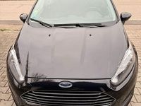 Gebraucht Ford Fiesta 82 PS (60 kW) 2015 Schwarz Limousine
