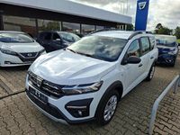 Gebraucht Dacia Jogger Essentiel 101 PS (74 kW) 2022 Weiß Van / Kleinbus