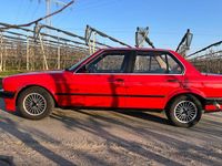 Gebraucht BMW 316 Performance 99 PS (72 kW) 1990 Rot Limousine