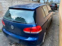 Gebraucht VW Golf VI 105 PS (77 kW) 2010 Blau Kleinwagen