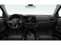 gebraucht BMW 118 118 iA Sport Line LivePro,LED,Pano,Kam,HiFi,Lenkh Bluetooth Navi Klima PDC el. Fe