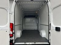 Gebraucht Opel Movano 165 PS (121 kW) 2024 Weiß Van