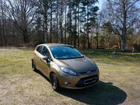 Gebraucht Ford Fiesta 81 PS (59 kW) 2011 Gold Kleinwagen