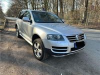 Gebraucht VW Touareg 224 PS (164 kW) 2007 Silber SUV