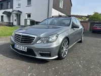 Gebraucht Mercedes E63 AMG AMG 557 PS (409 kW) 2012 Grau Limousine