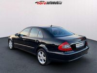 Second-hand Mercedes E200 184 CP (135 kW) 2007 Negru Berlinǎ