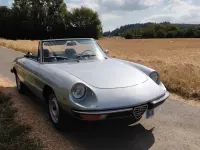 Gebraucht Alfa Romeo Spider Veloce 115 PS (84 kW) 1971 Silber Cabrio