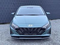 Neu Hyundai i20 90 PS (66 kW) 2026 Mangrove green Kleinwagen