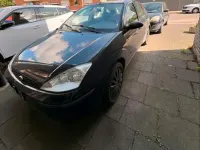 Gebraucht Ford Focus 101 PS (74 kW) 2001 Schwarz Limousine