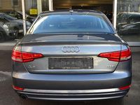 Gebraucht Audi A4 Sport 150 PS (110 kW) 2017 Monsungrau metallic Limousine