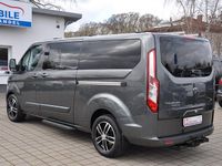 Gebraucht Ford Tourneo Titanium 131 PS (96 kW) 2017 Grau Van / Kleinbus