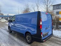Gebraucht Opel Vivaro 90 PS (66 kW) 2015 Blau Van / Kleinbus