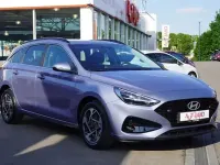 Neu Hyundai i30 150 PS (110 kW) 2026 Blau Kombi
