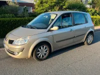 Gebraucht Renault Scénic II 110 PS (80 kW) 2006 Gold Van / Kleinbus