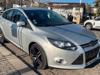 Usado Ford Focus S 125 CV (91 kW) 2012 Gris Berlina