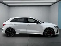 Gebraucht Audi RS3 Sportback 400 PS (294 kW) 2024 Weiß Kleinwagen