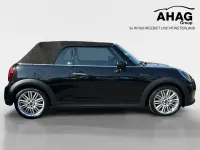 Gebraucht Mini Cooper Cabriolet 136 PS (100 kW) 2023 Midnight black Cabrio