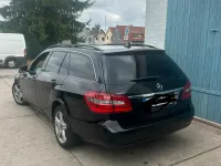 Gebraucht Mercedes E200 136 PS (100 kW) 2010 Schwarz Kombi